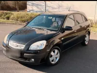 Gebraucht Kia Rio 96 PS (70 kW) 2005 Schwarz Kleinwagen
