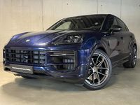 Neu Porsche Cayenne Coupe GTS Sport 500 PS (367 kW) 2025 Algarveblaumetallic Coupé