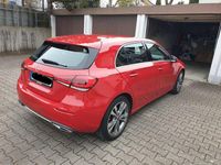 Gebraucht Mercedes A180 Progressive 136 PS (100 kW) 2018 Rot Limousine