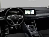 Gebraucht VW Golf VIII Active 150 PS (110 kW) 2023 Deep black perleffekt Limousine