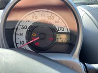 Gebraucht Peugeot 107 Filou 68 PS (50 kW) 2012 Weiß Kleinwagen