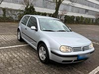 Gebraucht VW Golf IV 105 PS (77 kW) 2000 Silber Kleinwagen