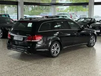 Gebraucht Mercedes E220 170 PS (125 kW) 2016 Obsidianschwarz Kombi