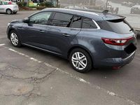 Gebraucht Renault Mégane GrandTour 116 PS (85 kW) 2022 Blau Kombi