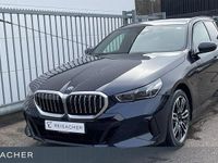 Neu BMW 530e Performance 299 PS (219 kW) 2026 Schwarz Kombi