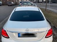 Gebraucht Mercedes E200 AMG line 150 PS (110 kW) 2017 Weiß Limousine