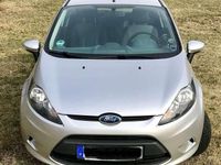 Gebraucht Ford Fiesta Trend 60 PS (44 kW) 2009 Grau Kleinwagen
