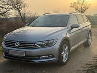 Gebraucht VW Passat 150 PS (110 kW) 2018 Grau Kombi