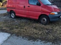 Gebraucht Toyota HiAce 88 PS (64 kW) 2005 Rot Van / Kleinbus