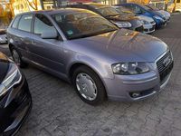 Gebraucht Audi A3 Attraction 105 PS (77 kW) 2005 Akoyasilber metallic Kleinwagen