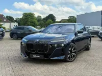 Gebraucht BMW i7 Comfort Edition 484 kW (659 PS) 2025 Tansanitblau ii (blau) Limousine