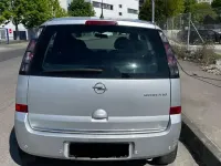 Gebraucht Opel Meriva 105 PS (77 kW) 2007 Silber Van / Kleinbus