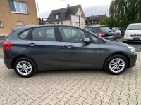 Gebraucht BMW 218 Advantage 150 PS (110 kW) 2016 Mineralgrau metallic Kombi