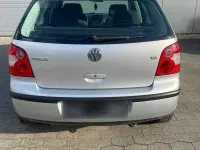 Gebraucht VW Polo 63 PS (46 kW) 2004 Silber Kleinwagen