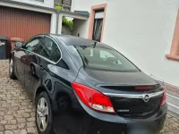 Gebraucht Opel Insignia 140 PS (102 kW) 2009 Schwarz Limousine