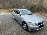 Gebraucht BMW 325 218 PS (160 kW) 2005 Silber Limousine