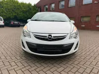 Gebraucht Opel Corsa Active 69 PS (50 kW) 2013 Weiß Kleinwagen