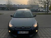 Usata Ford Focus Titanium 116 CV (85 kW) 2014 Grigio Station wagon