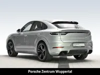 Gebraucht Porsche Cayenne GTS 460 PS (338 kW) 2023 Silber SUV