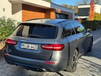 Gebraucht Mercedes E450 380 PS (279 kW) 2022 Grau Kombi