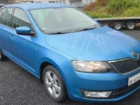 Gebraucht Skoda Rapid 105 PS (77 kW) 2015 Denimblau metallic Kleinwagen
