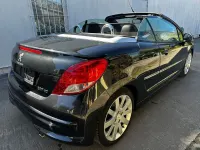 Gebraucht Peugeot 207 CC Allure 120 PS (88 kW) 2012 Schwarz Cabrio