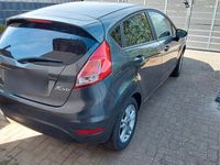 Gebraucht Ford Fiesta Trend 80 PS (58 kW) 2017 Grau Kleinwagen