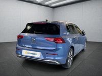 Gebraucht VW Golf VIII 150 PS (110 kW) 2025 Blau Kleinwagen