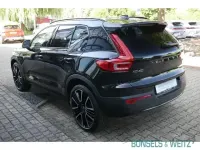 Gebraucht Volvo XC40 Ultimate 197 PS (144 kW) 2023 Schwarz metallic SUV