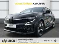 Używany Renault Megane E-Tech 161 kW (220 KM) 2024 Czarny Sedan/Limuzyna