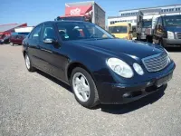 Gebraucht Mercedes E220 150 PS (110 kW) 2005 Schwarz Limousine