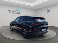 Gebraucht VW ID.4 Pro Performance 150 kW (204 PS) 2023 Grenadillschwarz metallic SUV
