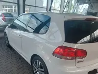Gebraucht VW Golf VI Team 102 PS (75 kW) 2009 Weiß Limousine