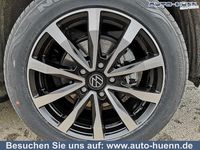 Neu VW Multivan Edition 245 PS (180 kW) 2025 Deepblack / fortanarot metallic deepblack / fortanarot metallic Van