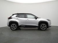 Gebraucht Toyota Yaris Hybrid 116 PS (85 kW) 2022 Silber (metallic) SUV