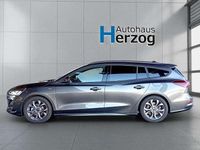 Gebraucht Ford Focus ST-Line X 155 PS (114 kW) 2024 Magnetic metallic Kombi