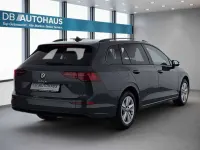 Gebraucht VW Golf VIII Life 150 PS (110 kW) 2024 Grau Kombi