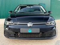 Second-hand VW Golf VIII Life 150 CP (110 kW) 2022 Negru Break