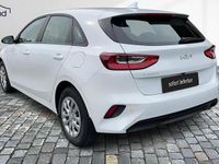 Neu Kia Ceed Best 140 PS (102 kW) 2025 Weiss / deluxe white Kleinwagen