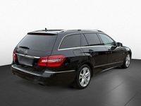 Gebraucht Mercedes E250 Avantgarde 204 PS (150 kW) 2012 Schwarz Kombi