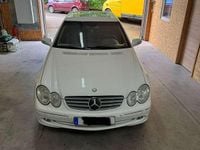 Gebraucht Mercedes CLK320 Elegance 218 PS (160 kW) 2002 Coupé
