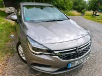 Gebraucht Opel Astra Edition 125 PS (91 kW) 2016 Grau Kombi