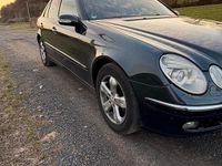 Gebraucht Mercedes E320 204 PS (150 kW) 2005 Andere farben Kombi