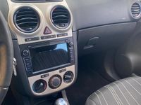 Gebraucht Opel Corsa 90 PS (66 kW) 2007 Silber Kleinwagen