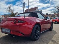 Gebraucht Mazda MX5 Exclusive-Line 132 PS (97 kW) 2019 Rot Cabrio