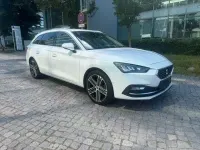 Gebraucht Seat Leon XCELLENCE 150 PS (110 kW) 2023 "candy" weiss Kombi