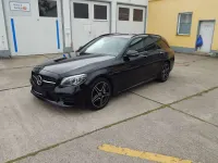 Gebraucht Mercedes C300e 211 PS (155 kW) 2019 Obsidianschwarz  metalliclack Kombi