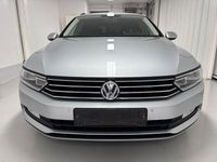 Second-hand VW Passat 150 CP (110 kW) 2015 Argintiu Break