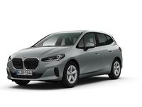 Gebraucht BMW 220 Active Tourer Luxury Line 156 PS (114 kW) 2026 Van / Kleinbus