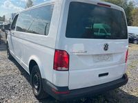 Używany VW Caravelle 110 KM (80 kW) 2021 Biały Van